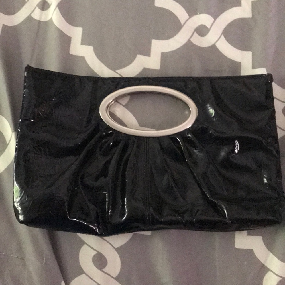 Black clutch